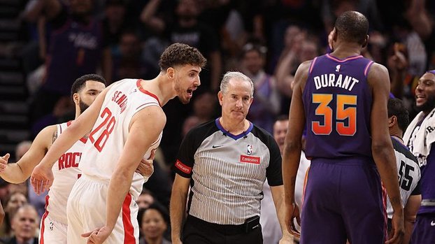 NBA'de Alperen Şengün oyundan ihraç edildi!