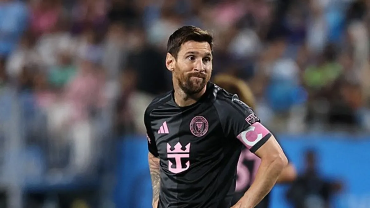 Messi’nin panenka denemesi fiyaskoyla sonuçlandı!