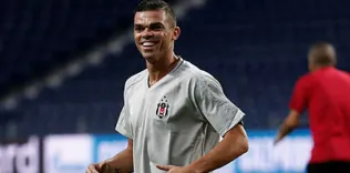 Pepe’ye büyük onur