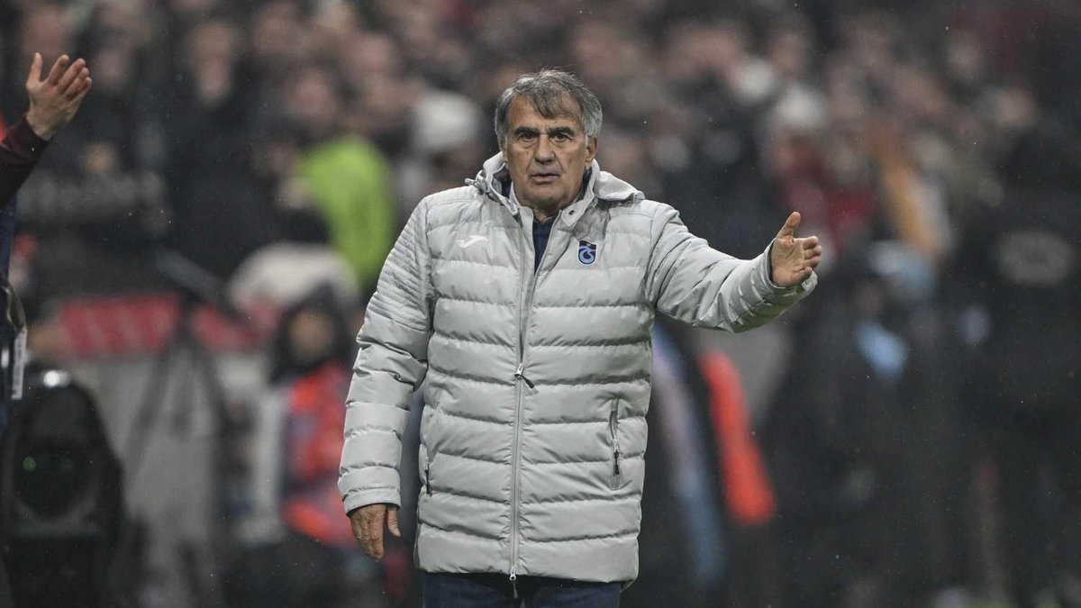 Trabzonspor'da Şenol Güneş'ten Nwakaeme açıklaması! Trabzonspor'da Şenol Güneş'ten Nwakaeme açıklaması!