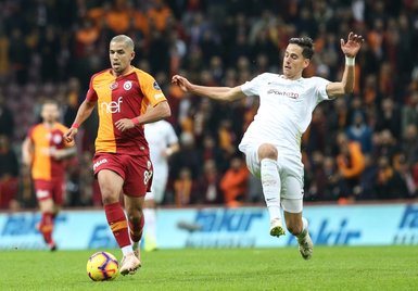 Galatasaraylı yıldız Fenerbahçe’ye taktik önerdi!