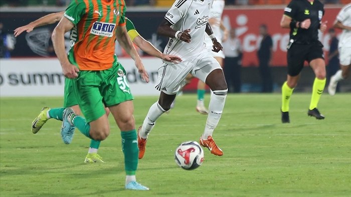 besiktas-alanyaspor-maci-hangi-kanalda-atv-canli-hd-izleme-linki-1776940472270.jpg Beşiktaş-Corendon Alanyaspor maçı saat kaçta?