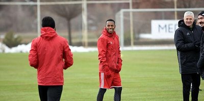 Sivasspor’da Robinho kadroda