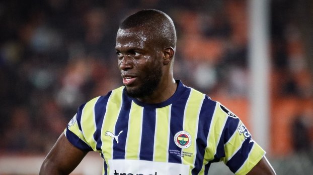 Nihat Kahveci'den Fenerbahçeli yıldıza övgü dolu sözler! Heykeli dikilmeli