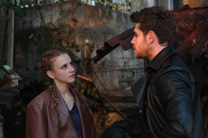 ruya-gibi-3-bolum-izle-show-tv-ruya-gibi-yeni-bolum-1765872684138.jpeg Show TV Rüya Gibi son bölüm