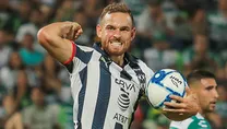 Sen neymişsin Vincent Janssen! Şov yapıyor...