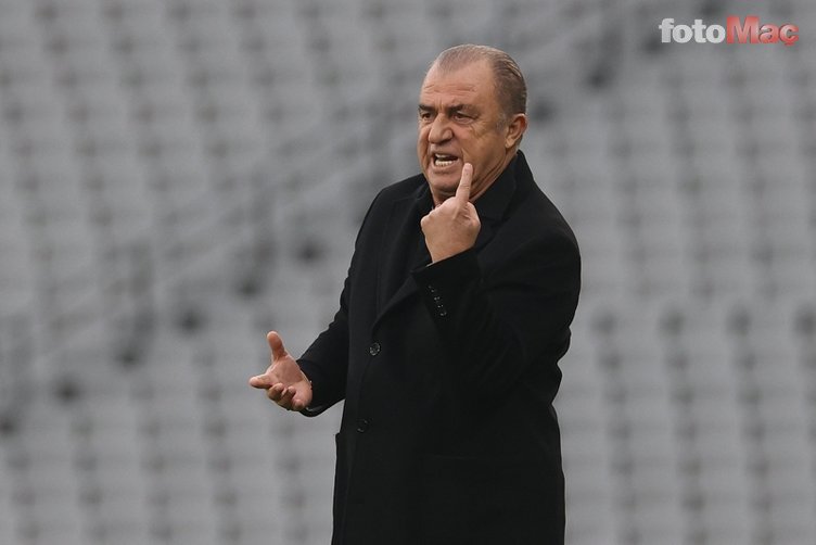 GALATASARAY HABERLERİ: Fatih Terim'den Fenerbahçe yorumu: Dizleri titrer