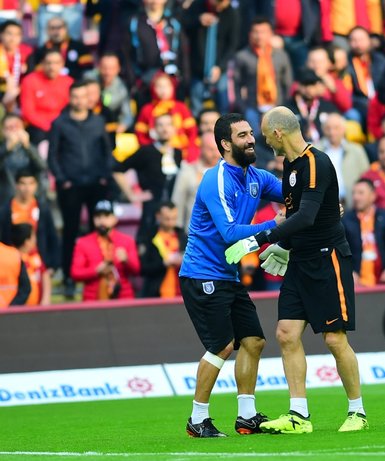 Galatasaray cephesinden Cüneyt Çakır açıklaması!
