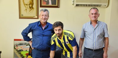 Menemen Belediyespor'da 2 imza