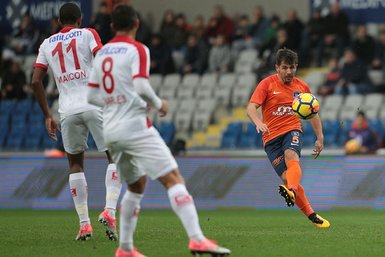 M.Başakşehir - Antalyaspor maçından kareler