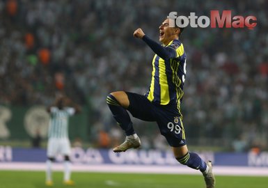 Sevilla’dan Fenerbahçe’ye çılgın teklif!