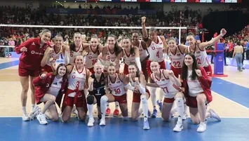 Filenin Sultanları Polonya karşısında