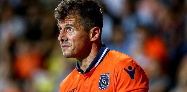 Emre Belözoğlu: "Bu sene kupayı kazanmak istiyoruz"