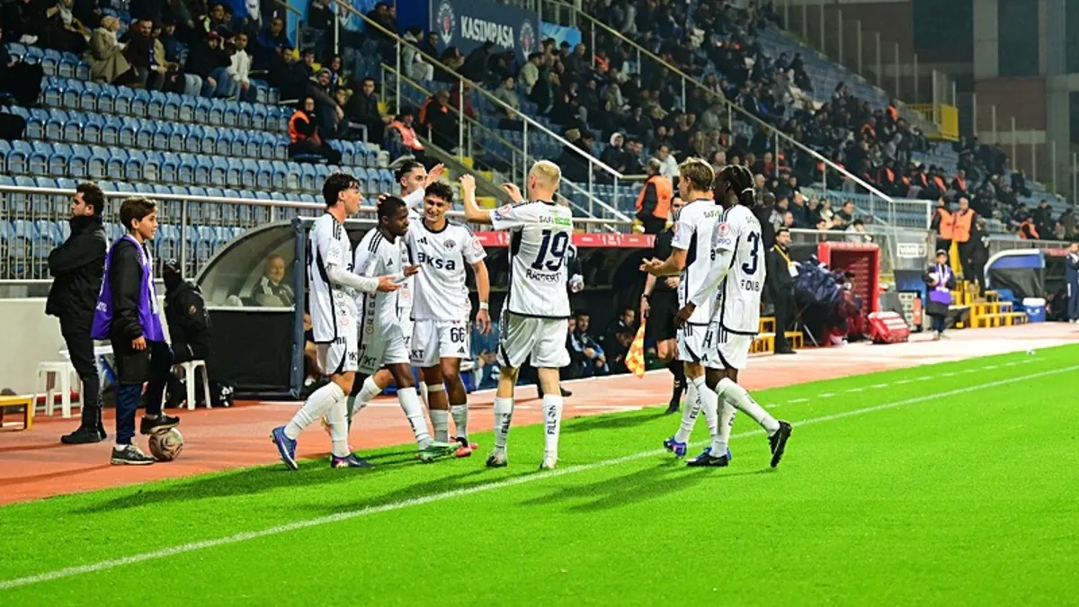 Kasımpaşa sahasında Çorluspor 1947'yi yenerek tur biletini kaptı!