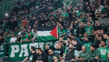 Panathinaikos taraftarından Maccabi Tel Aviv maçı sırasında Filistin'e destek!