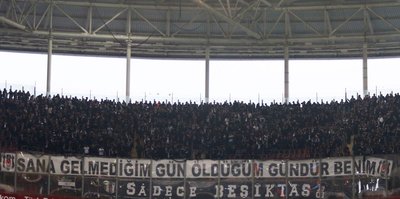 Beşiktaş taraftarı TT Arena'da