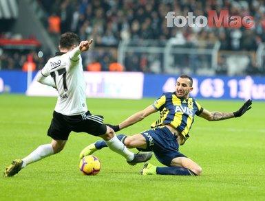 Fenerbahçe’de sürpriz ayrılık! Slimani ve Benzia derken...