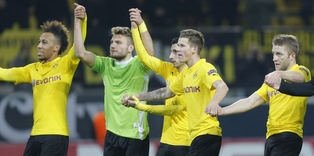 Dortmund zirveyi kaptırmadı