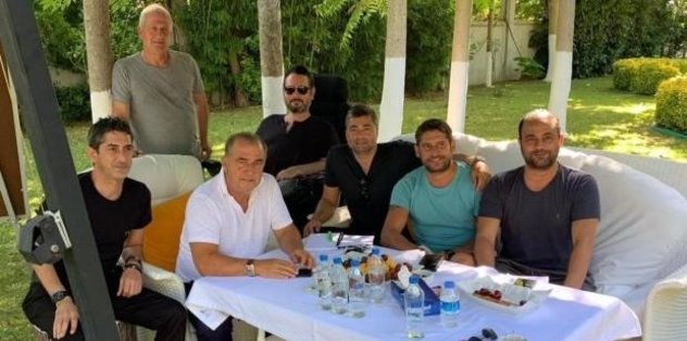 Galatasaray'da toplantıdan o çıktı