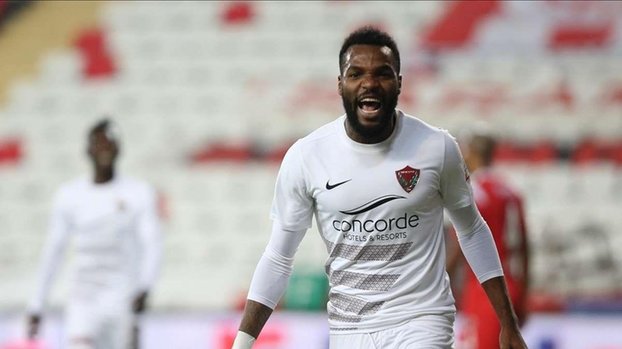 Aaron Boupendza'dan flaş transfer açıklaması! Fenerbahçe ve Galatasaray... #