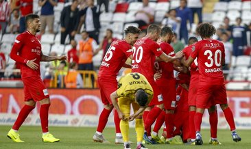 Antalyaspor 3-0 Yeni Malatya | MAÇ SONUCU (ÖZET)