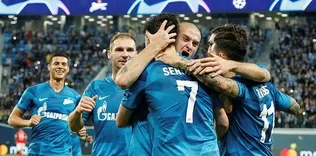 Zenit Benfica engelini 3 golle geçti