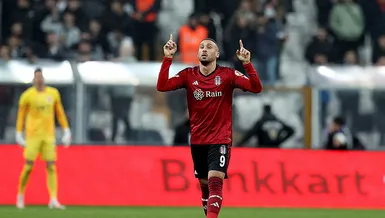 Cenk Tosun'dan ilk duble
