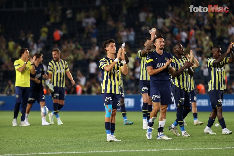 TRANSFER HABERLERİ | Fenerbahçe ve Beşiktaş Alberth Elis transferinde karşı karşıya!