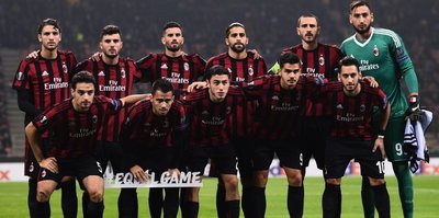 AC Milan'a UEFA'dan ceza!
