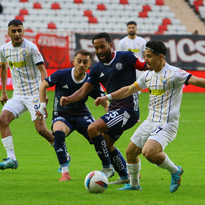 Antalyaspor 4 golle turladı