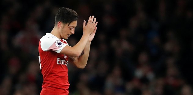 Mesut Özil'den alkışlanacak hareket!
