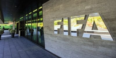 FIFA'dan tarihi karar! Kiralık transferi tarihe karşıyor...