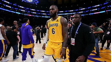 Los Angeles Lakers'ın yıldızı LeBron James'ten emeklilik sinyali