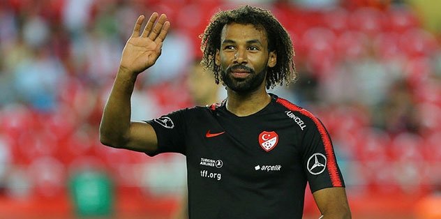 Galatasaray'da gündem yeniden Sangare!