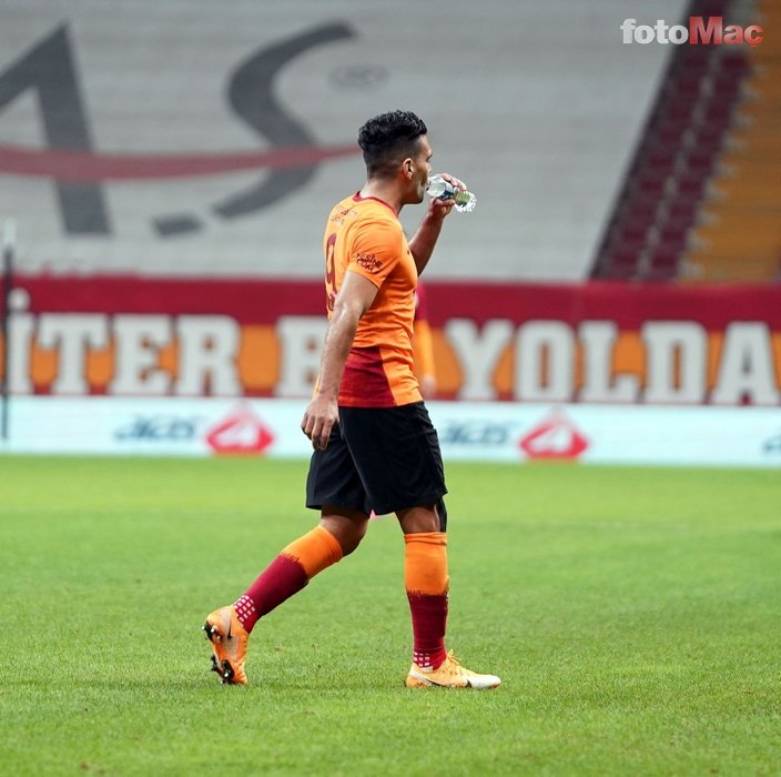 Galatasaray'dan ayrılacak mı? Falcao'dan flaş karar!