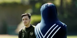 Cr7’nin Mesut aşkı