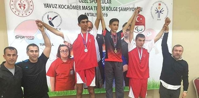 Adıyamanlı özel sporcuların teniste büyük başarısı
