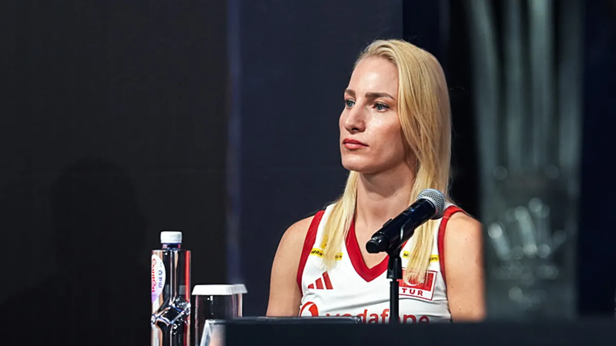 A Milli Kadın Voleybol Takımımız'da Gizem Örge'den dikkat çeken sözler!