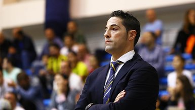 Victor Lapena yılın antrenörü seçildi! Fenerbahçe...
