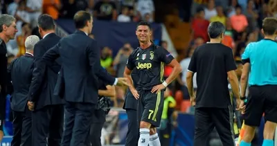 Cristiano Ronaldo kırmızı kart gördü, gözyaşlarını tutamadı!