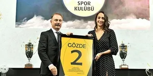 Gözde Kırdar’ın forması emekli edildi