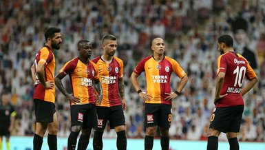 Galatasaray'da Emre Akbaba sakatlandı!