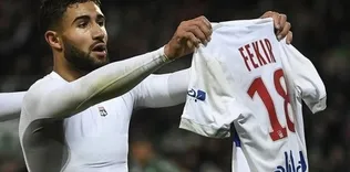 Lyon taraftarı Fekir’e sahip çıktı