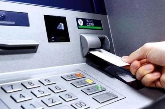 15-temmuz-bankalar-acik-mi-kapali-mi-eft-ve-fast-yapilacak-mi-1784016585761.jpg