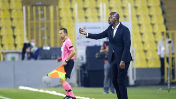 Bir sezonda 3 teknik adam