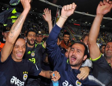 Fenerbahçe’nin maç sonu sevinci