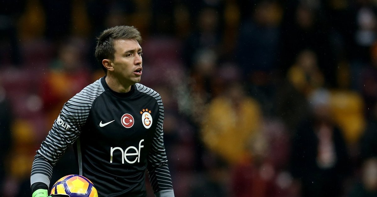 Galatasaray Dan Muslera Ya Ilginc Teklif Son Dakika Galatasaray Haberleri Fotomac