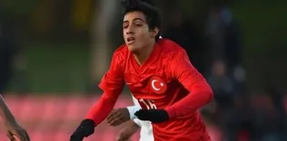Göztepe’ye genç orta saha