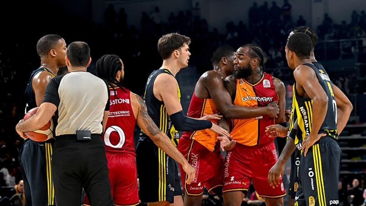 Fenerbahçe Beko 89-74 Galatasaray (MAÇ SONUCU ÖZET) Fenerbahçe Beko 89-74 Galatasaray (MAÇ SONUCU ÖZET)