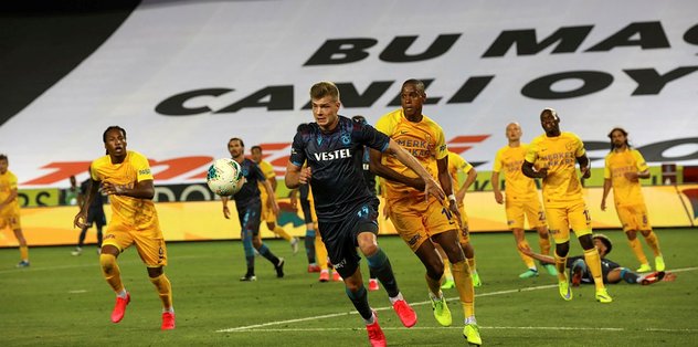 Trabzonspor 1 1 Ankaragucu Mac Sonucu Son Dakika Super Lig Haberleri Fotomac